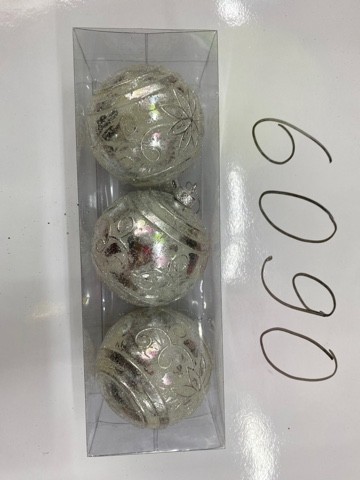 шар серебро 8см