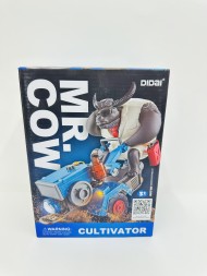 Набор "Фермер", трактор на бат. (световые и звуковые эффекты, ручной запуск, дозаправка), фигурка бы Набор "Фермер", трактор на бат. (световые и звуковые эффекты, ручной запуск, дозаправка), фигурка бы