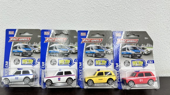 PS Джип "Нива" металл, свет,звук. Размер: 15х10см