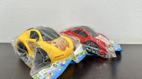 Машина инерционная. Размер: 16х9х7,5см